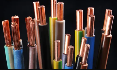 电力电缆跟普通电线在构造方面有什么不同？